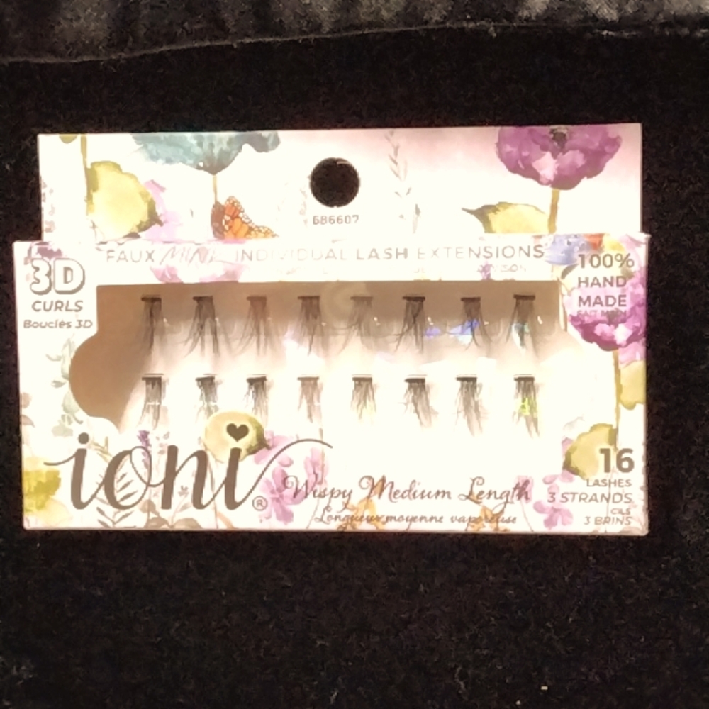 Individual lash extensions 16 ,3 strand lashes